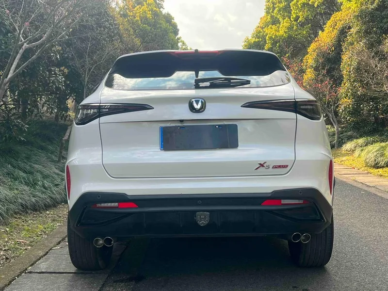 Changan X5 PLUS 2025 1.5T DCT Versión de alta energía interior foto 18 Changan X5 PLUS 2025 1.5T DCT Versión de alta energía interior foto 18