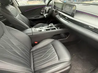 Chery Arrizo 8 2025 1.6TGDI DCT Sabiduría interior foto 13 Chery Arrizo 8 2025 1.6TGDI DCT Sabiduría interior foto 13