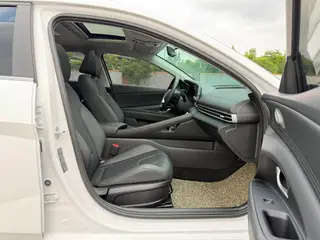 Hyundai Elantra 2023 1.5L CVT GLX Elite Edition interior photo 14 Hyundai Elantra 2023 1.5L CVT GLX Elite Edition interior photo 14
