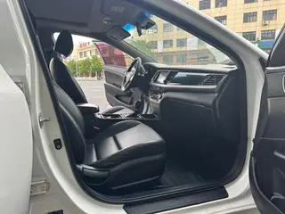 Hyundai Mistra 2019 1.8L automatic intelligent type GLS Country VI exterior photo 7 Hyundai Mistra 2019 1.8L automatic intelligent type GLS Country VI exterior photo 7