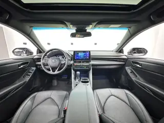 Toyota Avalon 2022 2.0L Luxury Edition interior photo 9 Toyota Avalon 2022 2.0L Luxury Edition interior photo 9