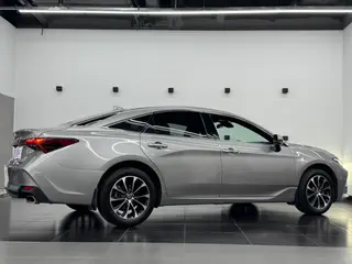 Toyota Avalon 2022 2.0L Luxury Edition interior photo 14 Toyota Avalon 2022 2.0L Luxury Edition interior photo 14