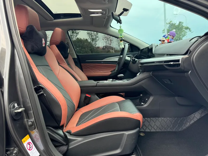 Changan Eado 2023 PLUS Enjoyment Edition Blue whale NE 1.4T GDI DCT Premium Trim exterior photo 7 Changan Eado 2023 PLUS Enjoyment Edition Blue whale NE 1.4T GDI DCT Premium Trim exterior photo 7