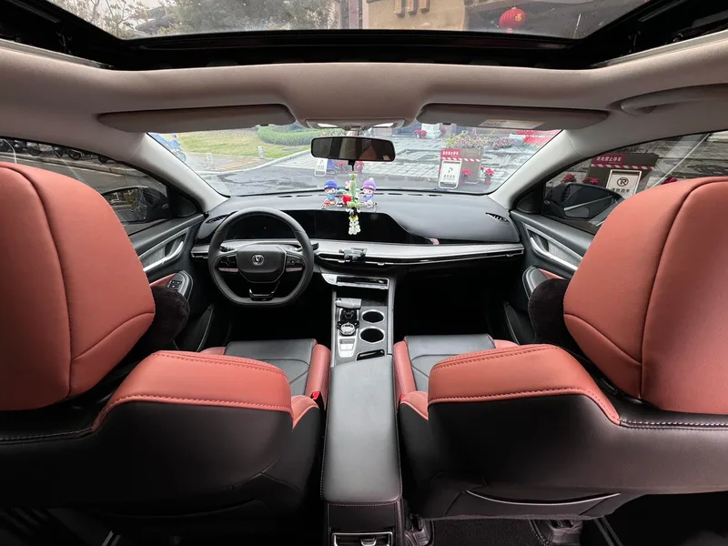 Changan Eado 2023 PLUS Enjoyment Edition Blue whale NE 1.4T GDI DCT Premium Trim exterior photo 9 Changan Eado 2023 PLUS Enjoyment Edition Blue whale NE 1.4T GDI DCT Premium Trim exterior photo 9