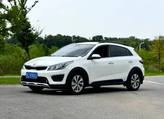 Kia KX CROSS 2017 1.4L Automatic GLS