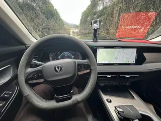 Changan X7 PLUS 2024 1.5T DCT Respected type 7 seat interior photo 11 Changan X7 PLUS 2024 1.5T DCT Respected type 7 seat interior photo 11