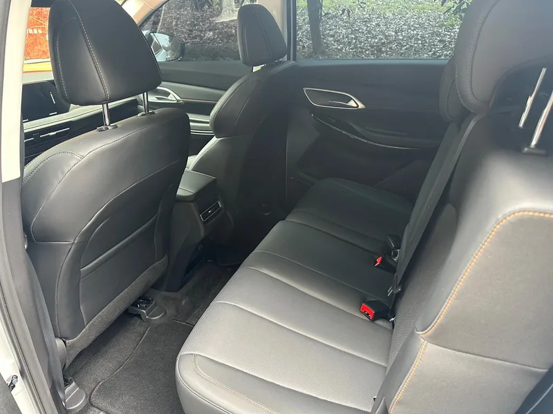 Changan X7 PLUS 2024 1.5T DCT Respected type 7 seat interior photo 13 Changan X7 PLUS 2024 1.5T DCT Respected type 7 seat interior photo 13