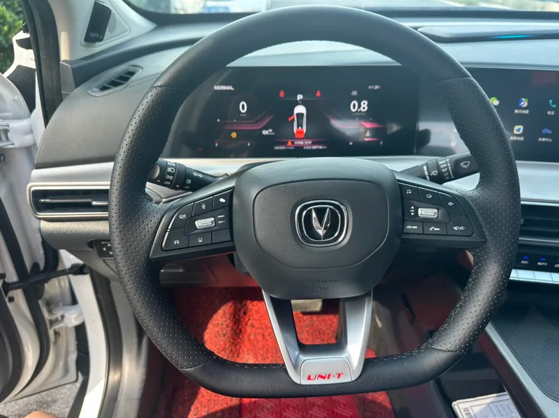 Changan UNI-T 2021 1.5T Excellence-type interior photo 12 Changan UNI-T 2021 1.5T Excellence-type interior photo 12