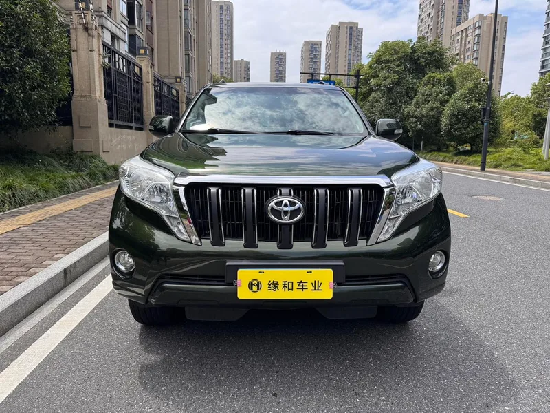 Toyota Prado 2015 2.7L Automatic Standard Edition exterior photo 2 Toyota Prado 2015 2.7L Automatic Standard Edition exterior photo 2