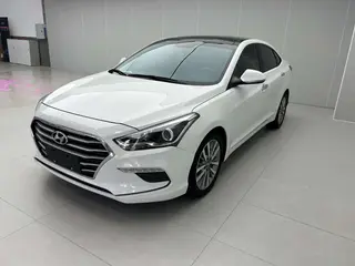Hyundai Mistra 2017 1.8L automatic intelligent type GLS China V interior photo 11 Hyundai Mistra 2017 1.8L automatic intelligent type GLS China V interior photo 11
