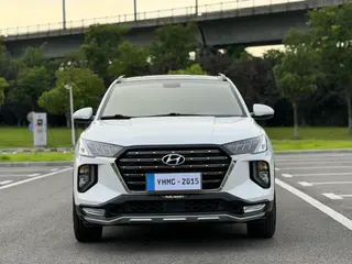 Hyundai Tucson 2020 280TGDi Dual-clutch two-drive fashion version Country VI exterior photo 2 Hyundai Tucson 2020 280TGDi Dual-clutch two-drive fashion version Country VI exterior photo 2