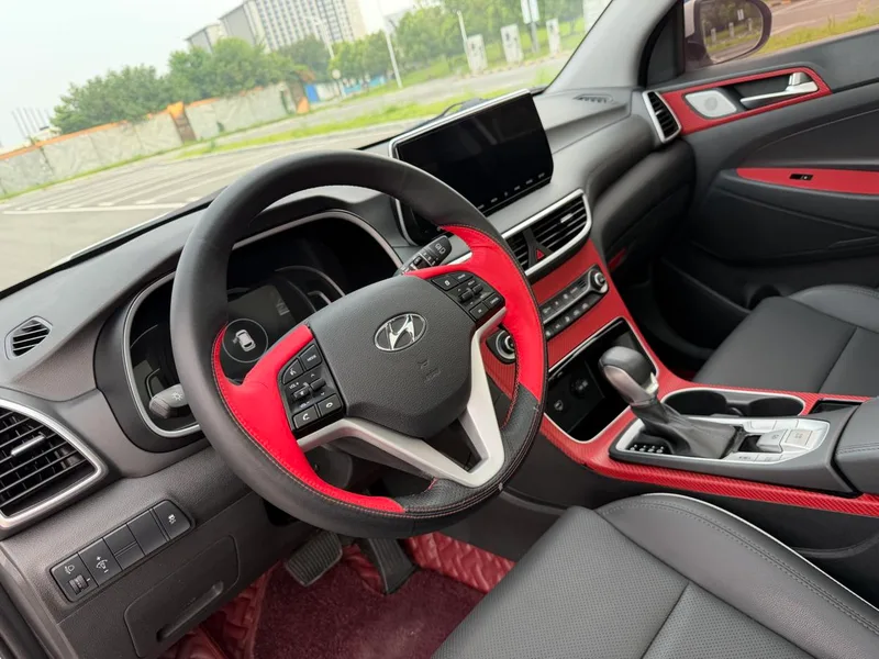 Hyundai Tucson 2020 280TGDi Dual-clutch two-drive fashion version Country VI exterior photo 6 Hyundai Tucson 2020 280TGDi Dual-clutch two-drive fashion version Country VI exterior photo 6