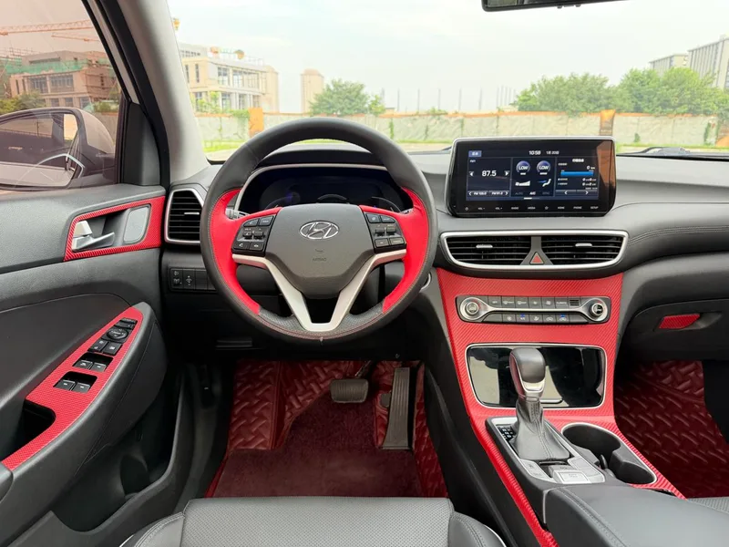 Hyundai Tucson 2020 280TGDi Dual-clutch two-drive fashion version Country VI exterior photo 8 Hyundai Tucson 2020 280TGDi Dual-clutch two-drive fashion version Country VI exterior photo 8