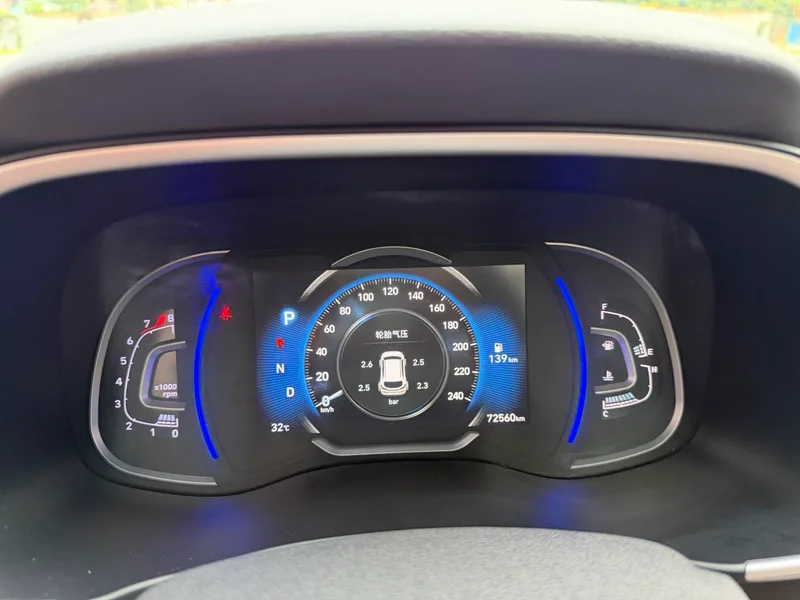 Hyundai Tucson 2020 280TGDi Dual-clutch two-drive fashion version Country VI exterior photo 10 Hyundai Tucson 2020 280TGDi Dual-clutch two-drive fashion version Country VI exterior photo 10