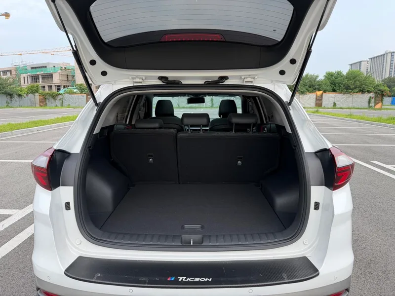 Hyundai Tucson 2020 280TGDi Dual-clutch two-drive fashion version Country VI interior photo 20 Hyundai Tucson 2020 280TGDi Dual-clutch two-drive fashion version Country VI interior photo 20