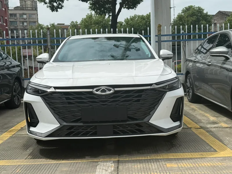 Chery Arrizo 8 2024 High-energy version 2.0T AT Imperial+ exterior photo 3 Chery Arrizo 8 2024 High-energy version 2.0T AT Imperial+ exterior photo 3