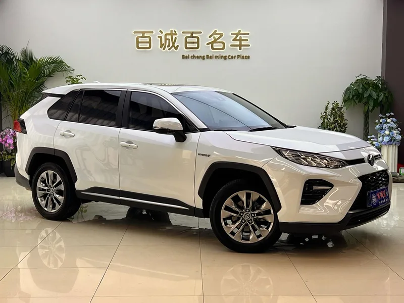 Toyota Wildlander 2022 Dual Power 2.5L Two-wheel drive luxury PLUS version exterior photo 3 Toyota Wildlander 2022 Dual Power 2.5L Two-wheel drive luxury PLUS version exterior photo 3