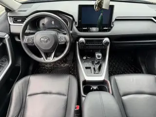 Toyota RAV4 2020 2.0L CVT Mode à deux roues motrices Plus Version intérieur photo 12 Toyota RAV4 2020 2.0L CVT Mode à deux roues motrices Plus Version intérieur photo 12