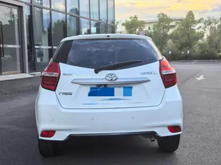 Toyota Yaris L 2016 Mise à jour 1.5E CVT Version de charme intérieur photo 11 Toyota Yaris L 2016 Mise à jour 1.5E CVT Version de charme intérieur photo 11