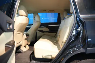 Toyota Highlander 2018 2.0T Two-wheel drive elite version 5 seat Country VI exterior photo 5 Toyota Highlander 2018 2.0T Two-wheel drive elite version 5 seat Country VI exterior photo 5