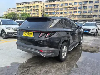 Hyundai Tucson 2021 Tucson L 1.5T GLS Ведущая версия с двумя приводами экстерьер фото 3 Hyundai Tucson 2021 Tucson L 1.5T GLS Ведущая версия с двумя приводами экстерьер фото 3
