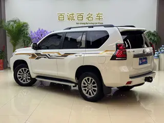 Toyota Prado 2018 3.5L Automatique TX extérieur photo 7 Toyota Prado 2018 3.5L Automatique TX extérieur photo 7