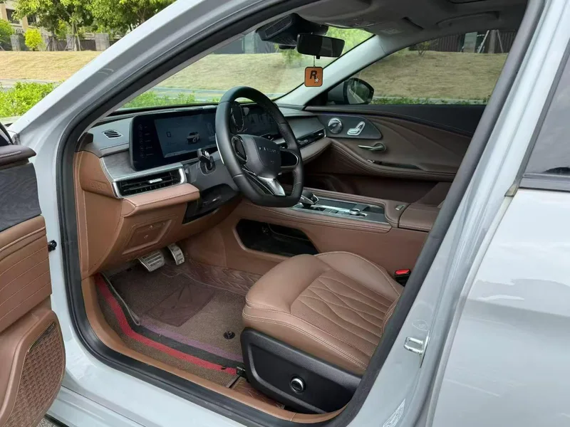 Chery Arrizo 8 2024 Versión de alta energía 2.0T DCT Jin interior foto 7 Chery Arrizo 8 2024 Versión de alta energía 2.0T DCT Jin interior foto 7