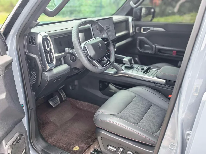 Jetour T2 2023 2.0TD Four-wheel drive Time travel PRO+ interior photo 10 Jetour T2 2023 2.0TD Four-wheel drive Time travel PRO+ interior photo 10
