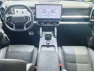 Jetour T2 2023 2.0TD Four-wheel drive Time travel PRO+ interior photo 12 Jetour T2 2023 2.0TD Four-wheel drive Time travel PRO+ interior photo 12