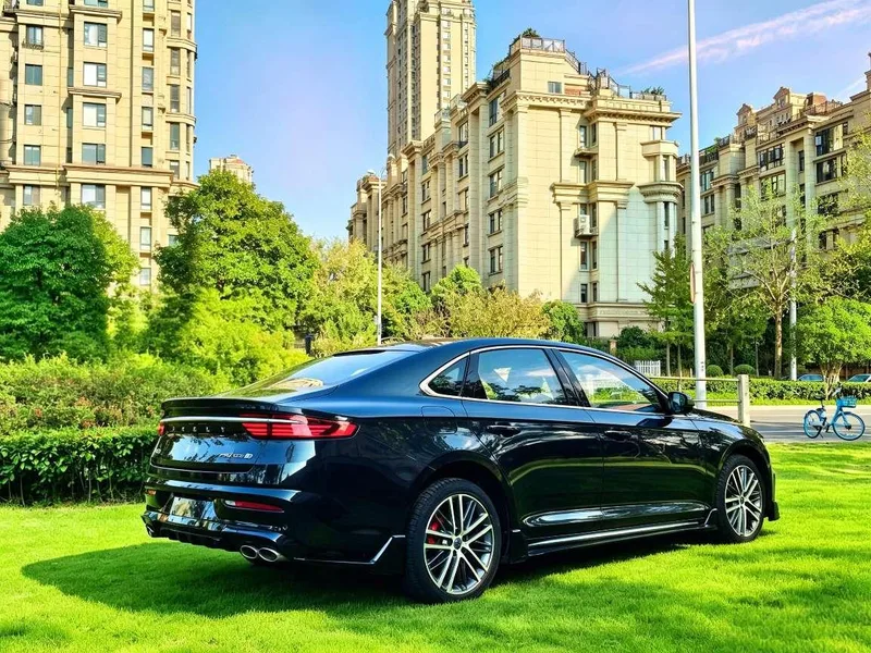 Geely Preface 2023 1.5T Version Kunlun extérieur photo 3 Geely Preface 2023 1.5T Version Kunlun extérieur photo 3