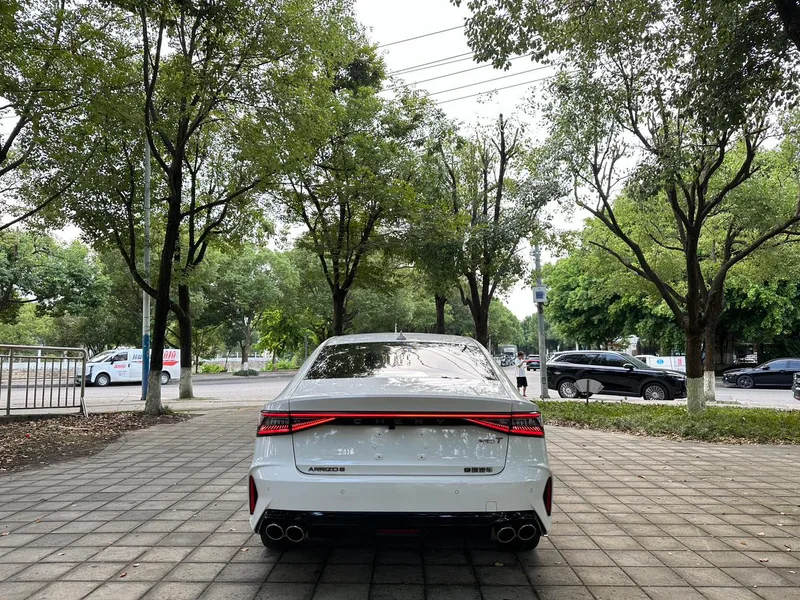 Chery Arrizo 8 2024 Versión de alta energía 2.0T DCT Jin exterior foto 5 Chery Arrizo 8 2024 Versión de alta energía 2.0T DCT Jin exterior foto 5