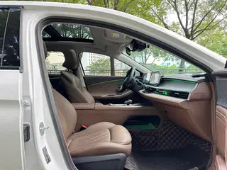 Chery Arrizo 8 2024 Versión de alta energía 2.0T DCT Jin interior foto 11 Chery Arrizo 8 2024 Versión de alta energía 2.0T DCT Jin interior foto 11