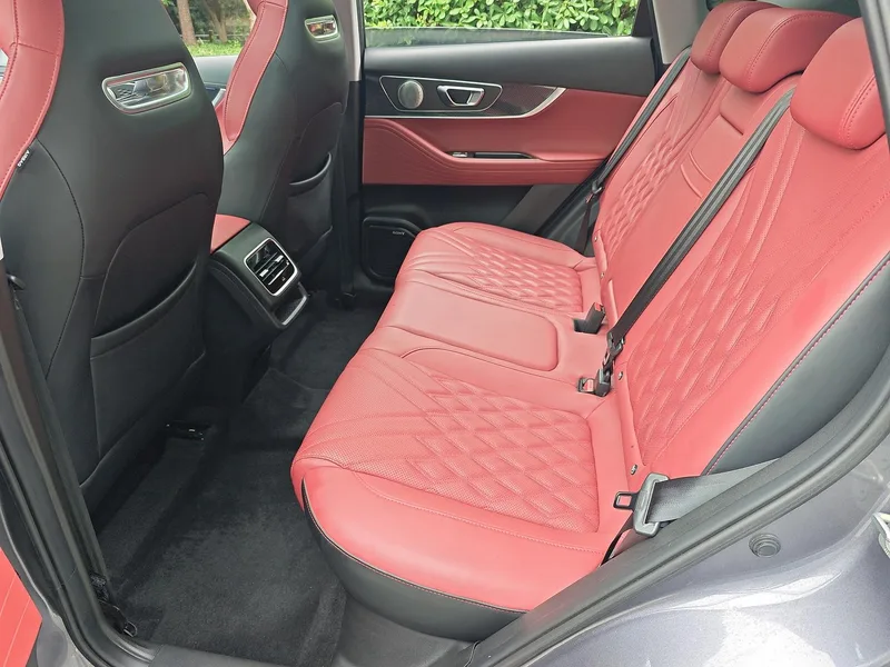 Chery Tiggo 7 PLUS 2023 1.6TGDI DCT Finition premium extérieur photo 7 Chery Tiggo 7 PLUS 2023 1.6TGDI DCT Finition premium extérieur photo 7