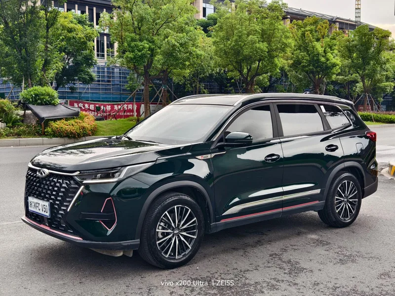 Chery Tiggo 8 Pro 2022 390T Versión Sky Dome con tracción en dos ruedas 7 Asiento exterior foto 1 Chery Tiggo 8 Pro 2022 390T Versión Sky Dome con tracción en dos ruedas 7 Asiento exterior foto 1
