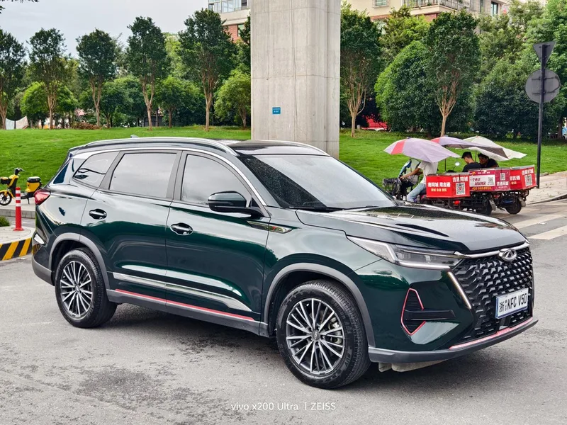 Chery Tiggo 8 Pro 2022 390T Versión Sky Dome con tracción en dos ruedas 7 Asiento exterior foto 3 Chery Tiggo 8 Pro 2022 390T Versión Sky Dome con tracción en dos ruedas 7 Asiento exterior foto 3