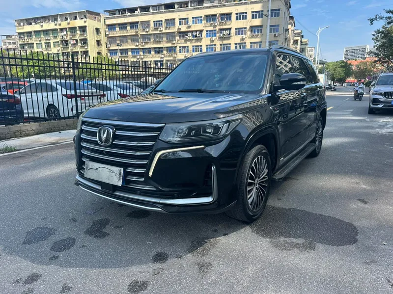 Changan CS95 2019 2.0T Four-wheel drive luxury model exterior photo 1 Changan CS95 2019 2.0T Four-wheel drive luxury model exterior photo 1