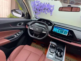 Changan CS55 PLUS 2024 Tercera generación 1.5T DCT Tipo de excelencia interior foto 13 Changan CS55 PLUS 2024 Tercera generación 1.5T DCT Tipo de excelencia interior foto 13