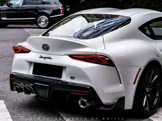 Toyota Supra 2022 GR SUPRA 3.0T A91 Manual American version interior photo 14 Toyota Supra 2022 GR SUPRA 3.0T A91 Manual American version interior photo 14