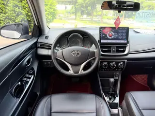 Toyota Yaris L 2021 1.5L CVT Version de luxe intérieur photo 6 Toyota Yaris L 2021 1.5L CVT Version de luxe intérieur photo 6