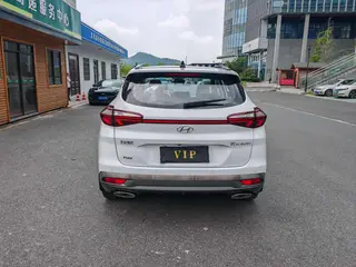 Hyundai Tucson 2020 280TGDi Versión de moda de tracción en dos ruedas de doble embrague País VI exterior foto 5 Hyundai Tucson 2020 280TGDi Versión de moda de tracción en dos ruedas de doble embrague País VI exterior foto 5