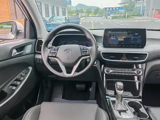 Hyundai Tucson 2020 280TGDi Versión de moda de tracción en dos ruedas de doble embrague País VI interior foto 11 Hyundai Tucson 2020 280TGDi Versión de moda de tracción en dos ruedas de doble embrague País VI interior foto 11