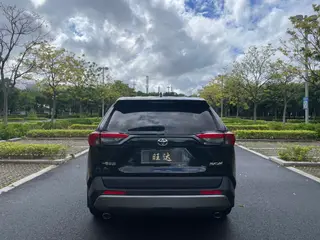 Toyota RAV4 2023 2.0L CVT Two-Drive Fashion Edition exterior photo 8 Toyota RAV4 2023 2.0L CVT Two-Drive Fashion Edition exterior photo 8
