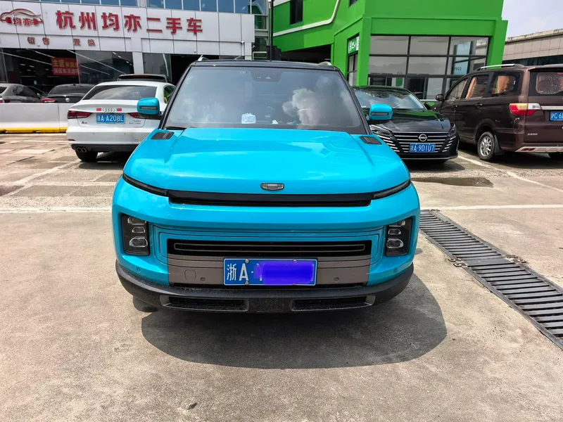 Geely ICON 2020 1.5TD DCT i9 BSG exterior foto 2 Geely ICON 2020 1.5TD DCT i9 BSG exterior foto 2