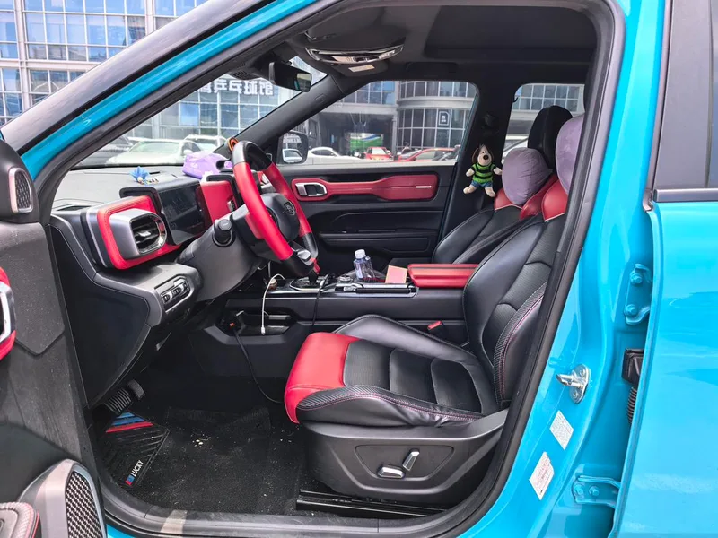 Geely ICON 2020 1.5TD DCT i9 BSG interior foto 8 Geely ICON 2020 1.5TD DCT i9 BSG interior foto 8