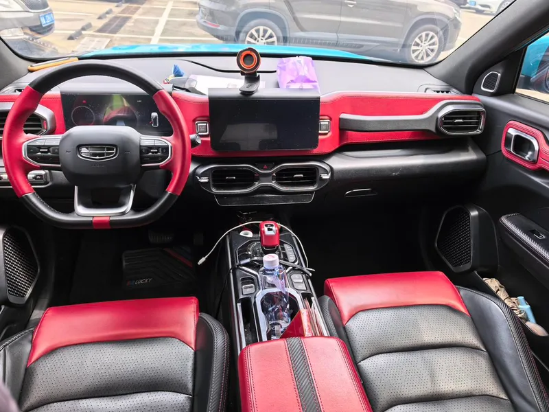Geely ICON 2020 1.5TD DCT i9 BSG interior foto 9 Geely ICON 2020 1.5TD DCT i9 BSG interior foto 9