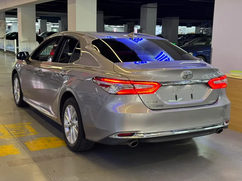 Toyota Camry 2023 2.0G Edición de lujo exterior foto 8 Toyota Camry 2023 2.0G Edición de lujo exterior foto 8