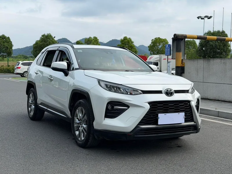 Toyota Wildlander 2022 2.0L Version de luxe à deux roues motrices extérieur photo 3 Toyota Wildlander 2022 2.0L Version de luxe à deux roues motrices extérieur photo 3