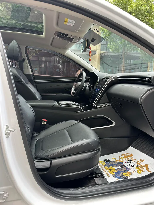 Hyundai Tucson 2021 Tucson L 1.5T GLX Two-wheel drive elite version interior photo 12 Hyundai Tucson 2021 Tucson L 1.5T GLX Two-wheel drive elite version interior photo 12