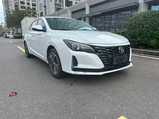 Changan Raeton CC 2022 Blue Whale Edition 1.5T DCT Luxury type exterior photo 3 Changan Raeton CC 2022 Blue Whale Edition 1.5T DCT Luxury type exterior photo 3