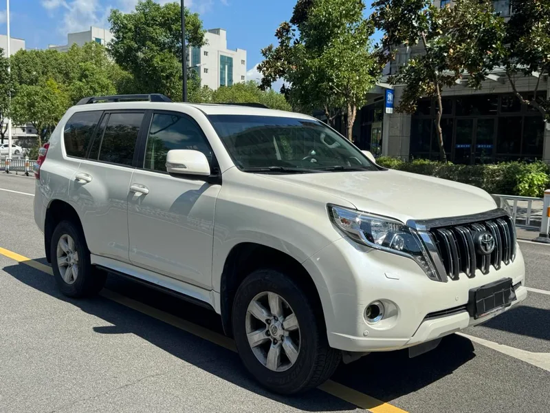 Toyota Prado 2016 3.5L Automatic TX-L NAVI exterior photo 3 Toyota Prado 2016 3.5L Automatic TX-L NAVI exterior photo 3